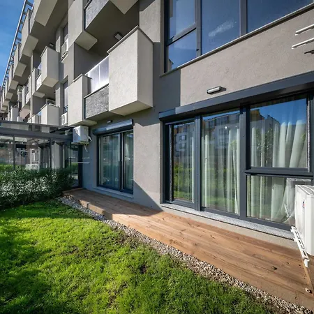 Lägenhet Bright Modern With Free Parking By Flаt Mаnаgеr Sofia